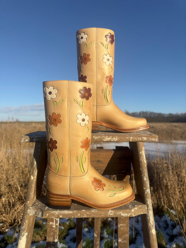 Flower Boots Camel Low Heel