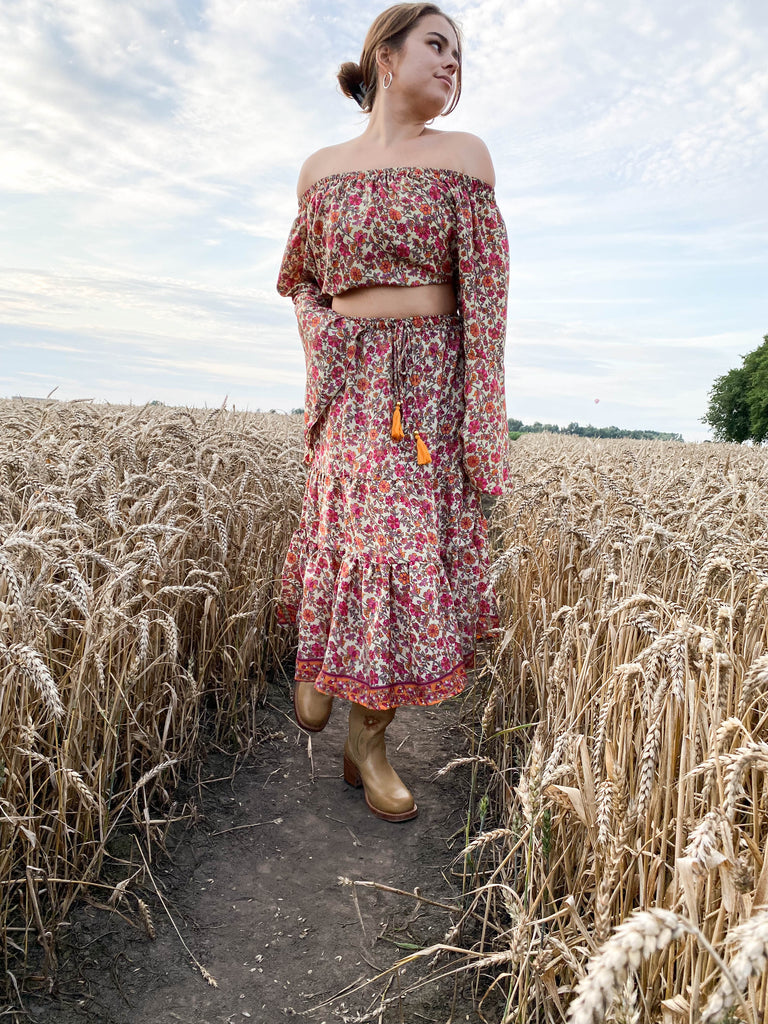 SET Midi skirt + off shoulder top Blossom