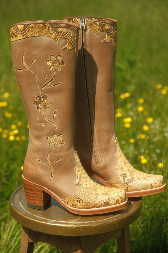 Floral Boots Taupe