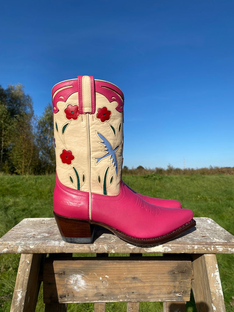 Colibri Boots Pink - Deadstock